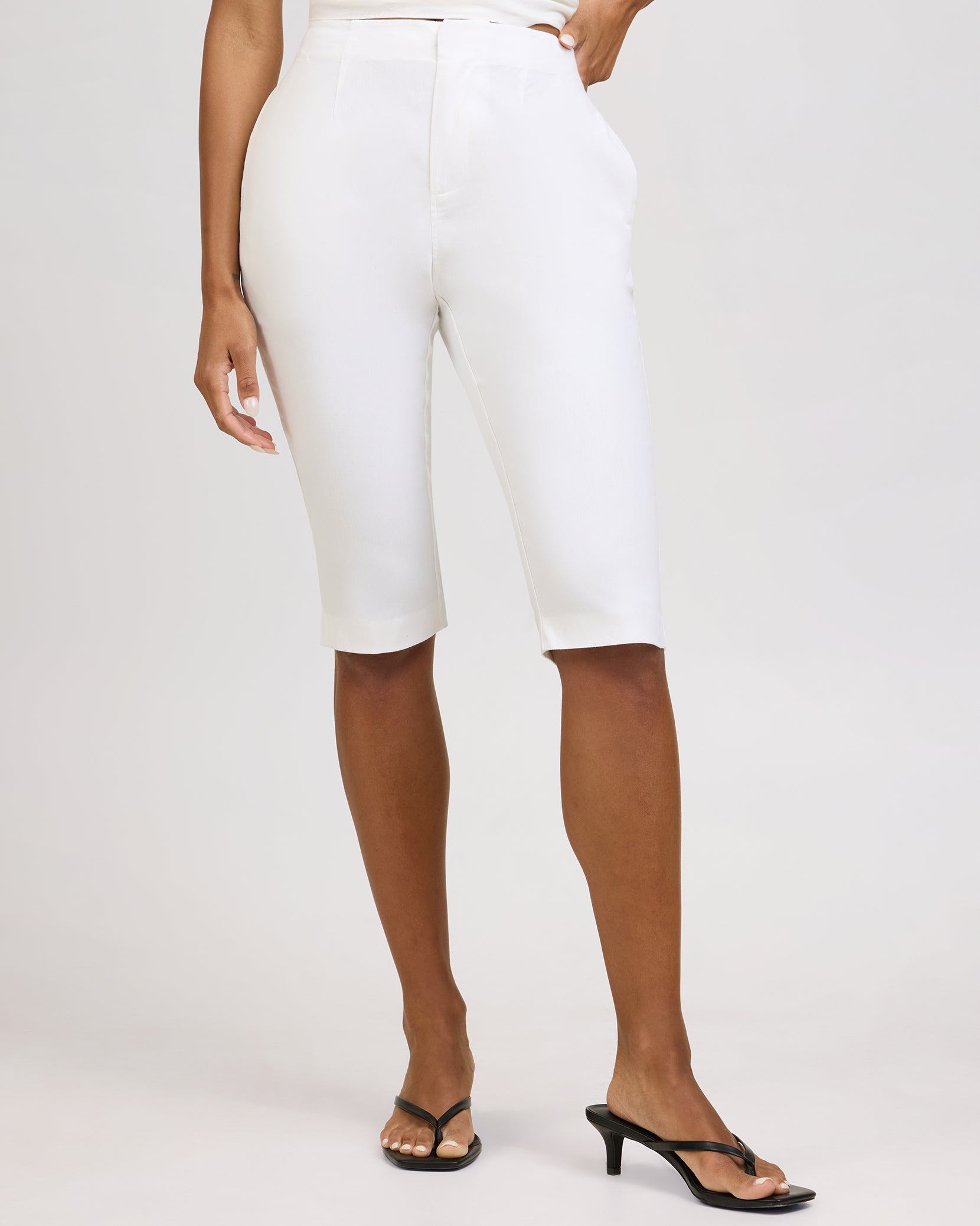 Slim Fit Capri Pant