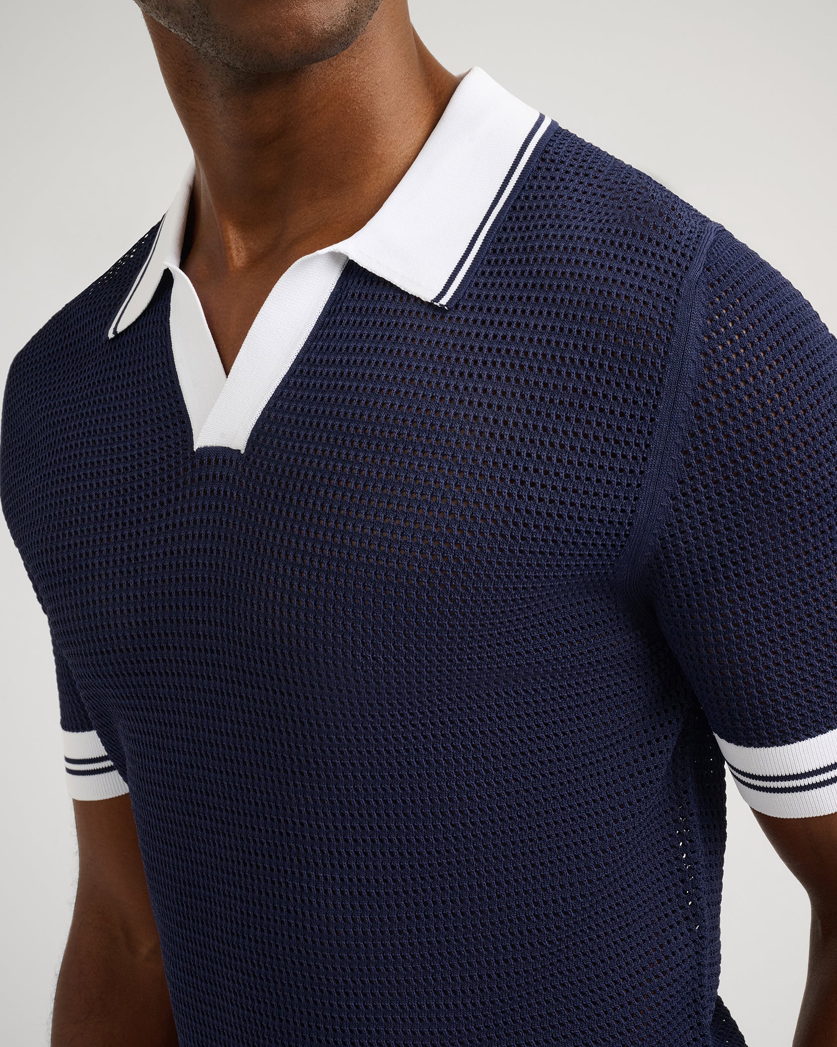 Deep Navy/White