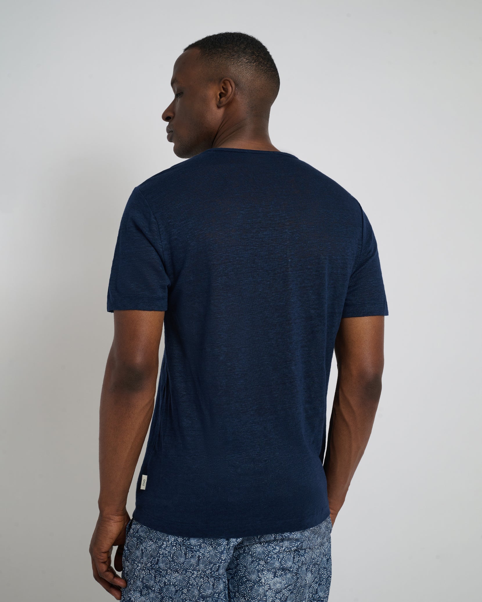 Chad Linen Tee – onia