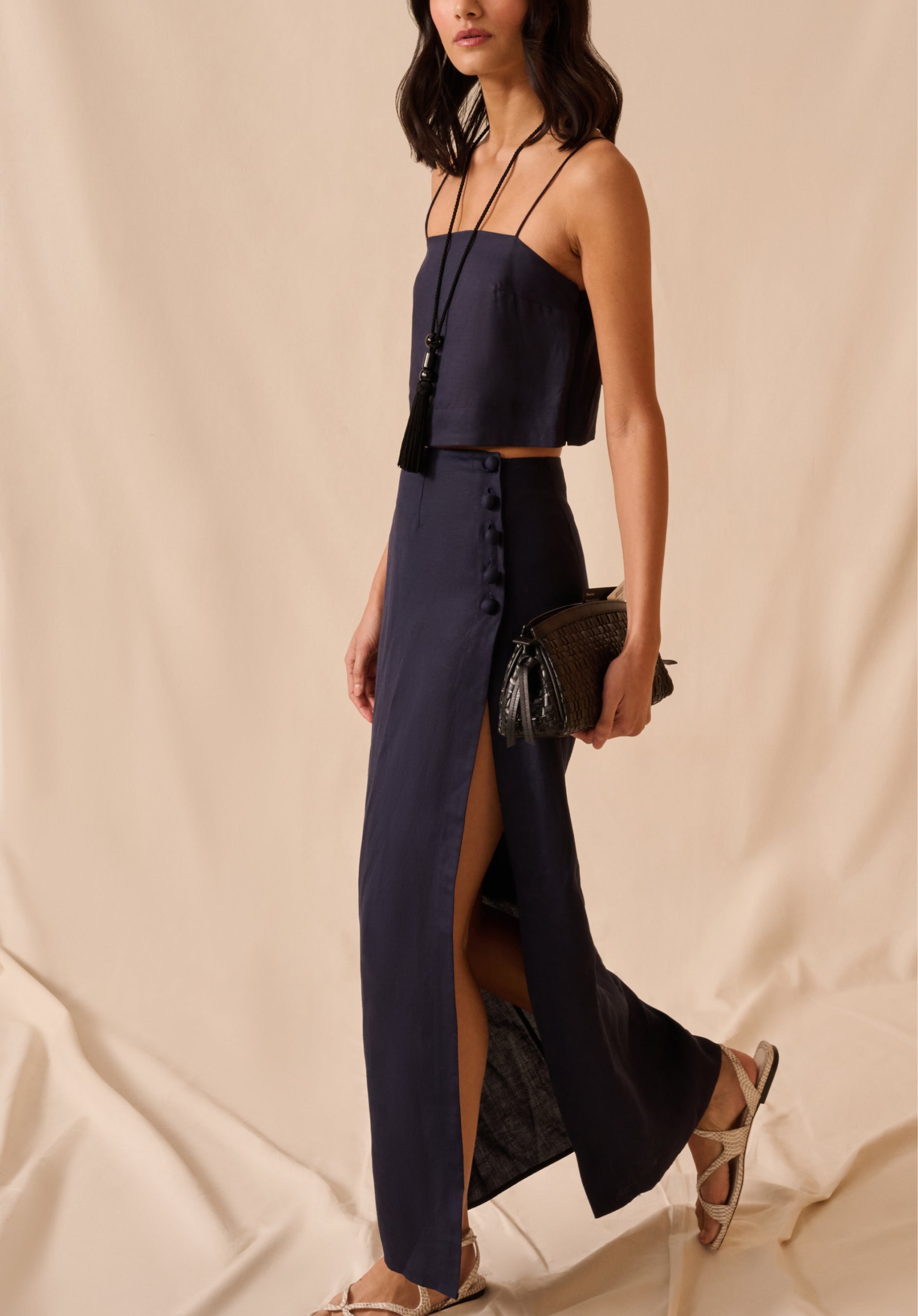 Onia, brand website product image
