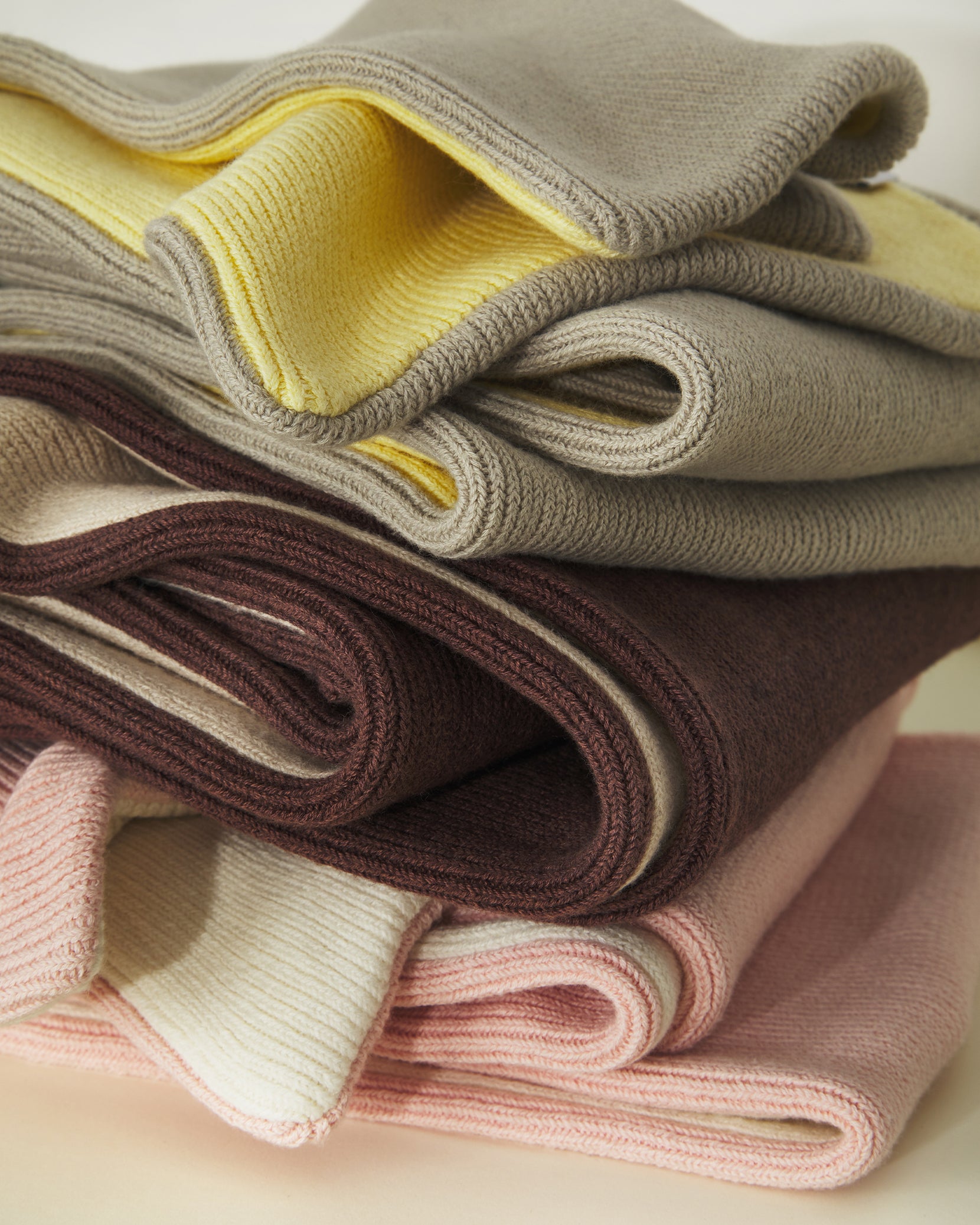 Deep Taupe Birch