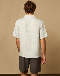 Air Linen Convertible Camp Shirt in Fog-Blue-White-Cut-Out-Floral - 3 - Onia