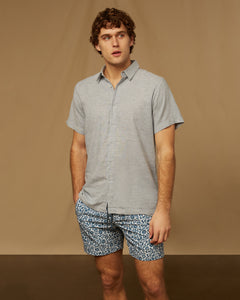 Stretch Linen Short Sleeve Shirt in Steel Chambray - 4 - Onia