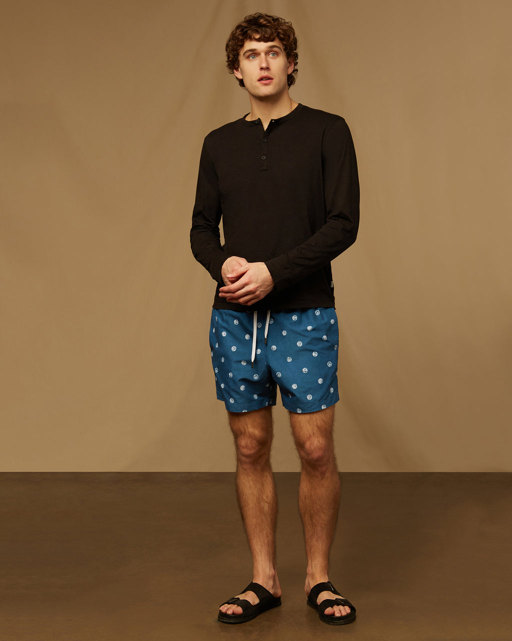 Dark Blue/White